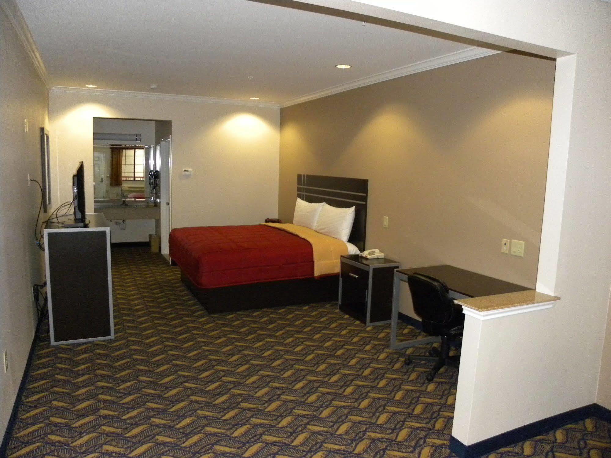 Palace Inn Kingwood ฮัมเบิล ภายนอก รูปภาพ